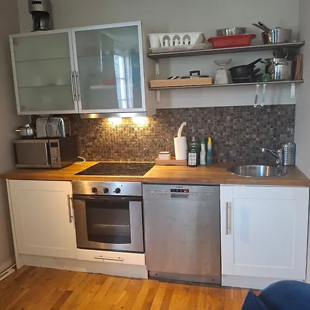 شقة Studioleilighet I Med Egen Inngang تروندهايم